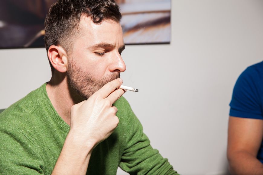 Bierne palenie może zachęcać do powrotu do nałogu