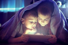 Dzieci w cyfrowym świecie – jak zadbać o ich bezpieczeństwo?