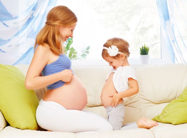 Kedy jest najlepszy moment na drugą ciążę? Już 18 miesięcy po pierwszym porodzie - wskazują eksperci. 