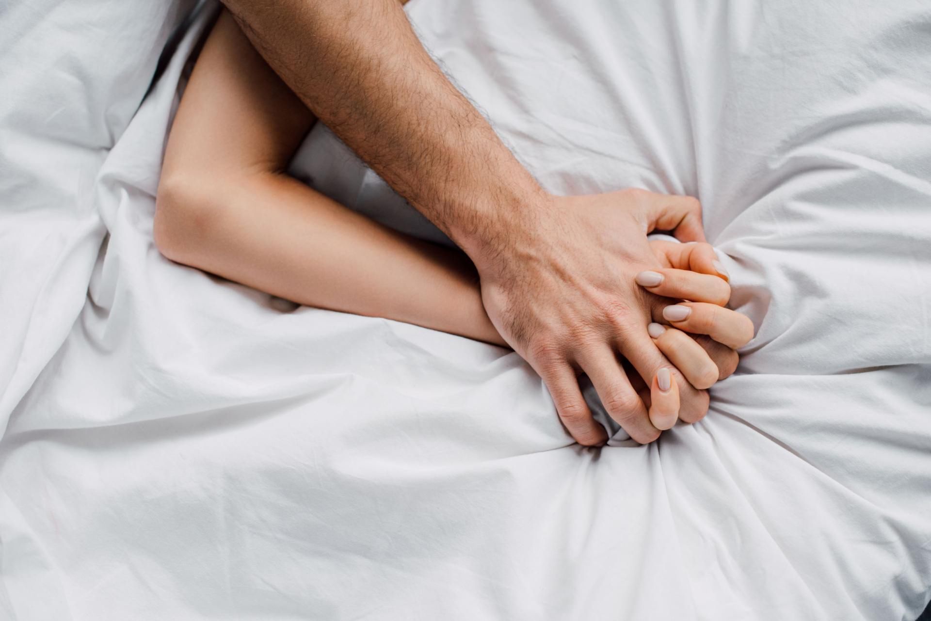 Afrodyzjak to substancja, która w naturalny sposób zwiększa libido