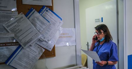 Rząd przyjął projekt nowelizacji ustawy o zawodach pielęgniarki i położnej. Jaki jest cel?