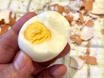 Jedli co najmniej jedno jajko tygodniowo, potem zbadano ich mózgi. Wnioski dają do myślenia