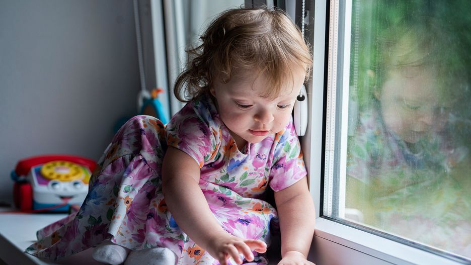 2-letnia Natalka chce powiedzieć "kocham cię". Ale nie ma do kogo