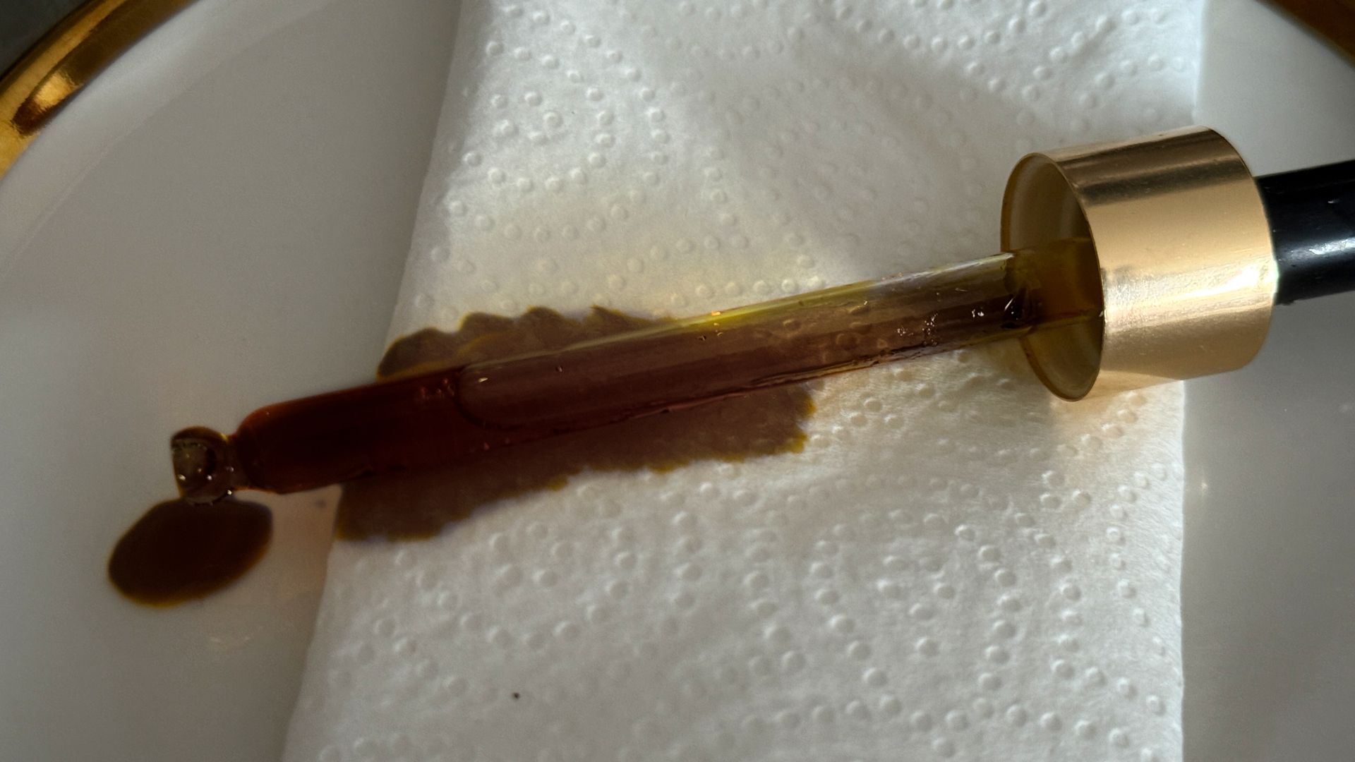 Kwas fulwowy przyczynia się do detoksykacji organizmu.