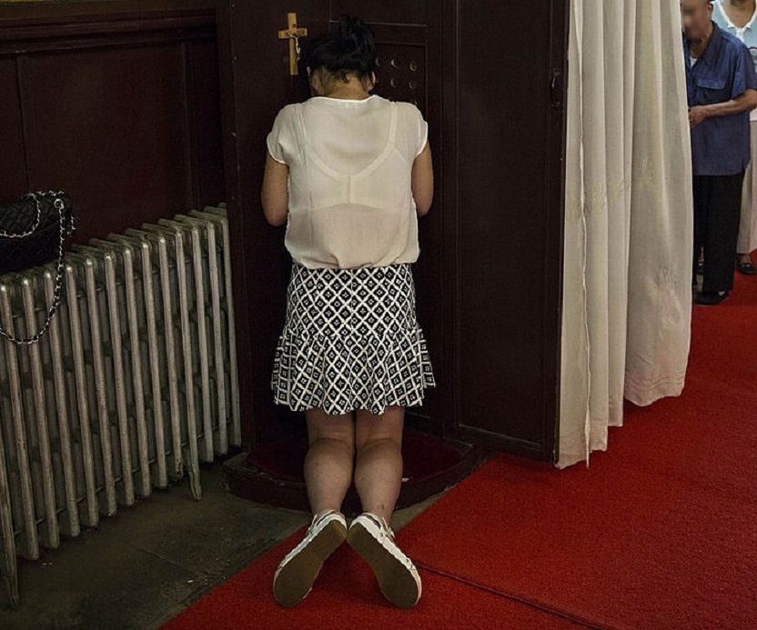 Ksiądz nakrzyczał na 10-latkę w konfesjonale. "Wyszłam uryczana"