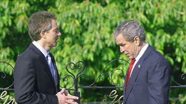 Blair i Bush oskarżeni o zbrodnie wojenne?