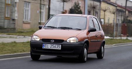 Opel Corsa B 1.0