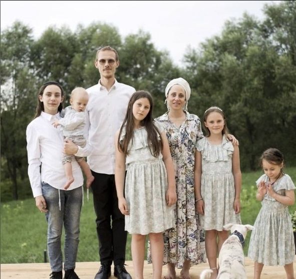 Miriam Synger z rodziną 