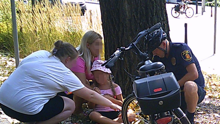 Matka wzywała pomocy dla 7-latniej córki. Interweniowała straż miejska i pogotowie