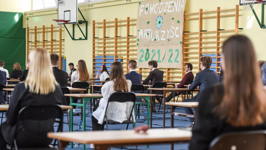 Opublikowała zdjęcie arkusza maturalnego w internecie. Na zdjęciu był widoczny jej dowód