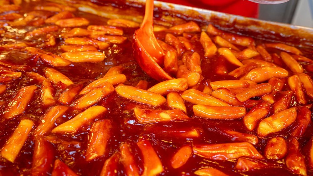 Uwaga na białą mąkę. Pozbawiona błonnika i witamin