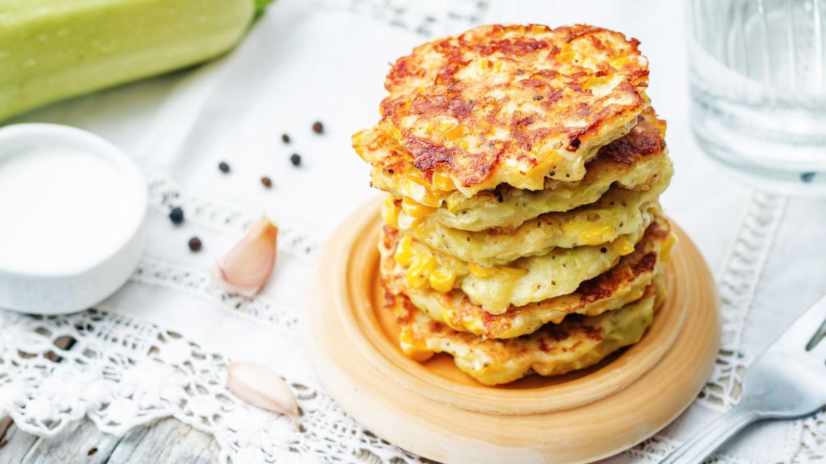 Placuszki z kukurydzy to świetny pomysł na śniadanie dla malucha