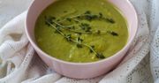 Krem z zielonego groszku. Przepis z książki "Jedz zielone"