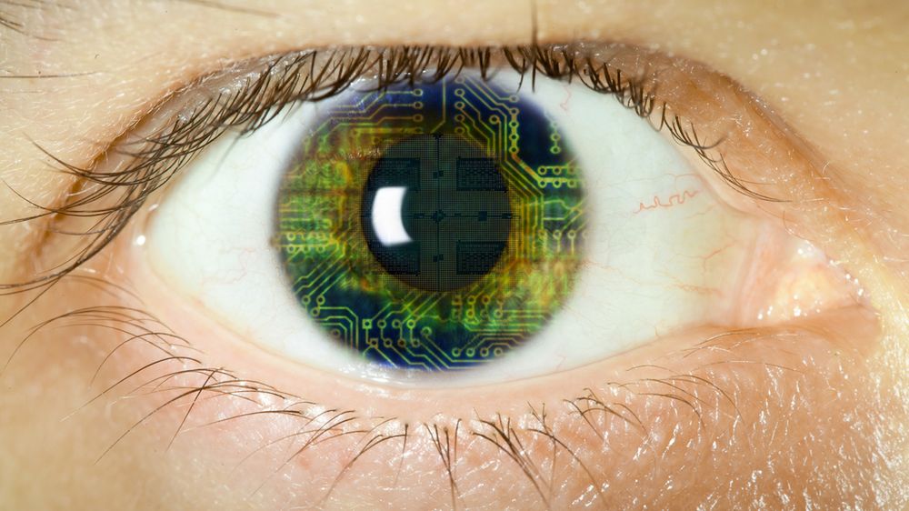 Bioniczna soczewka zapewni idealny wzrok do końca życia