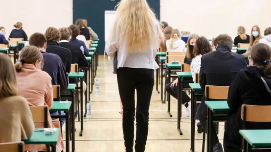 Z 210 do 180 minut. Krótszy czas trwania jednego przedmiotu na maturze