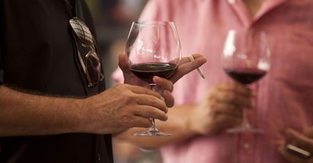 Alkohol i papierosy to najgorsze połączenie. Niszczą mózg, zwiększają ryzyko raka