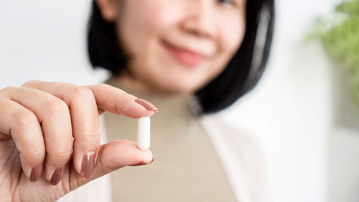 Preparat LaciBios Femina zawiera dwa szczepy bakterii kwasu mlekowego.