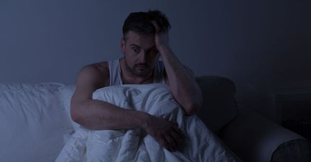 Pocenie się w nocy - przyczyny, leczenie, nocne poty u mężczyzn