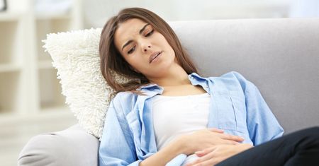 Żółty stolec – przyczyny i diagnostyka