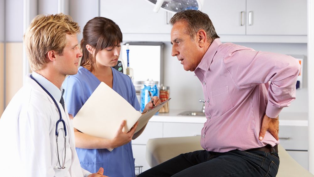 Kolka nerkowa to termin, którym określany jest silny, nagły ból charakterystyczny dla kamicy nerkowej