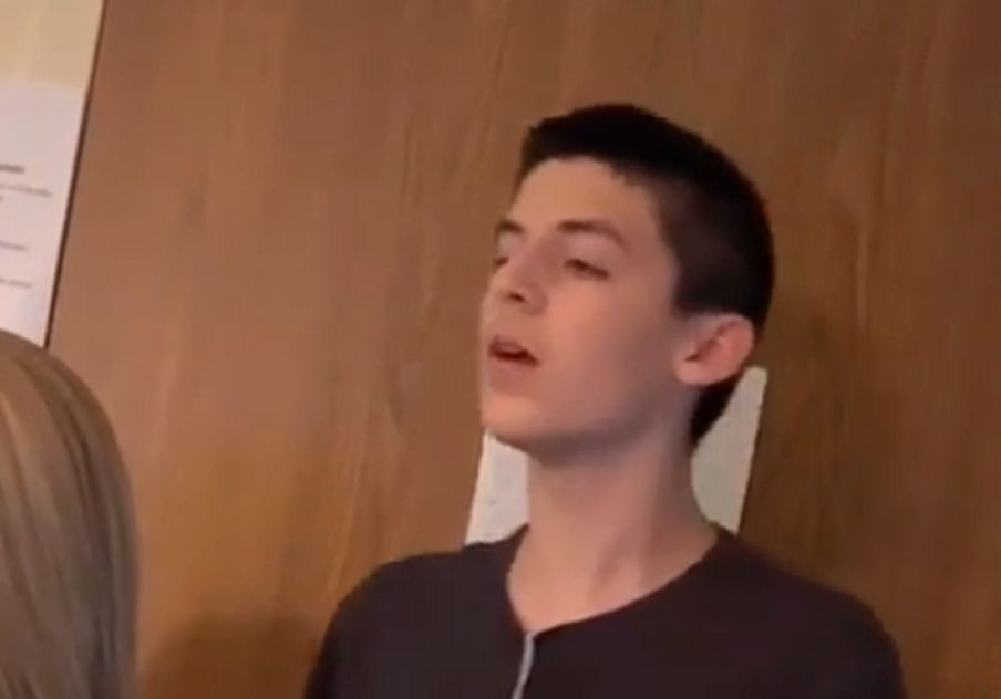 13-latek obserwował poród siostry