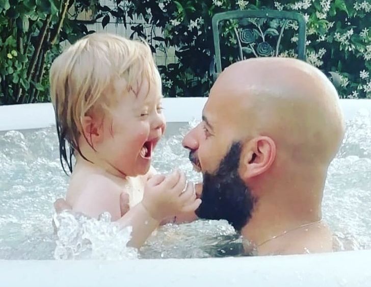 Luca adoptował córkę