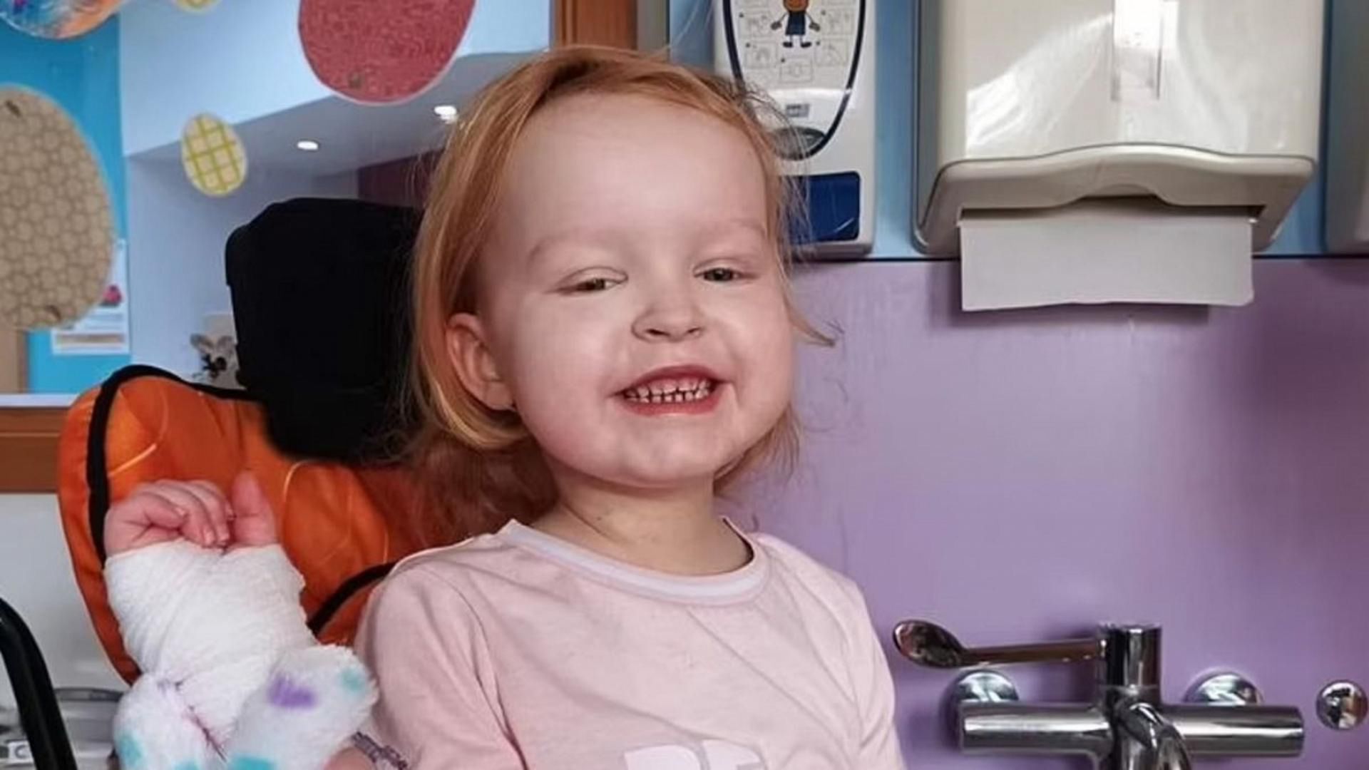 3-letnia dziewczynka musiała przejść przeszczep