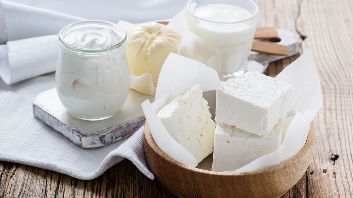 Kwas palmitynowy należy do grupy nasyconych kwasów tłuszczowych.