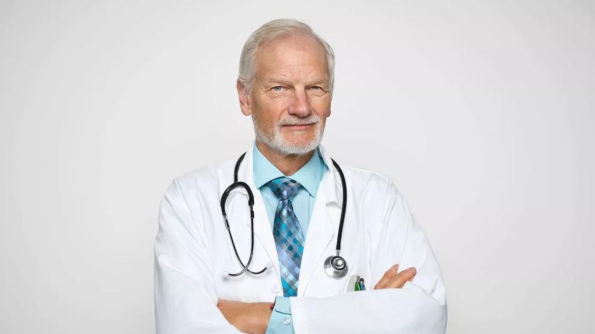 Częste oddawanie moczu w nocy może wskazywać na raka prostaty. Onkolog ostrzega