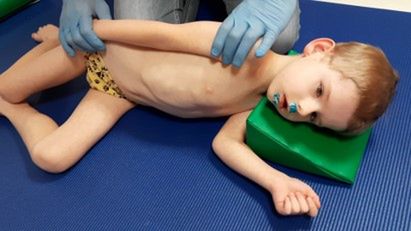 Olek jest nieustannie rehabilitowany