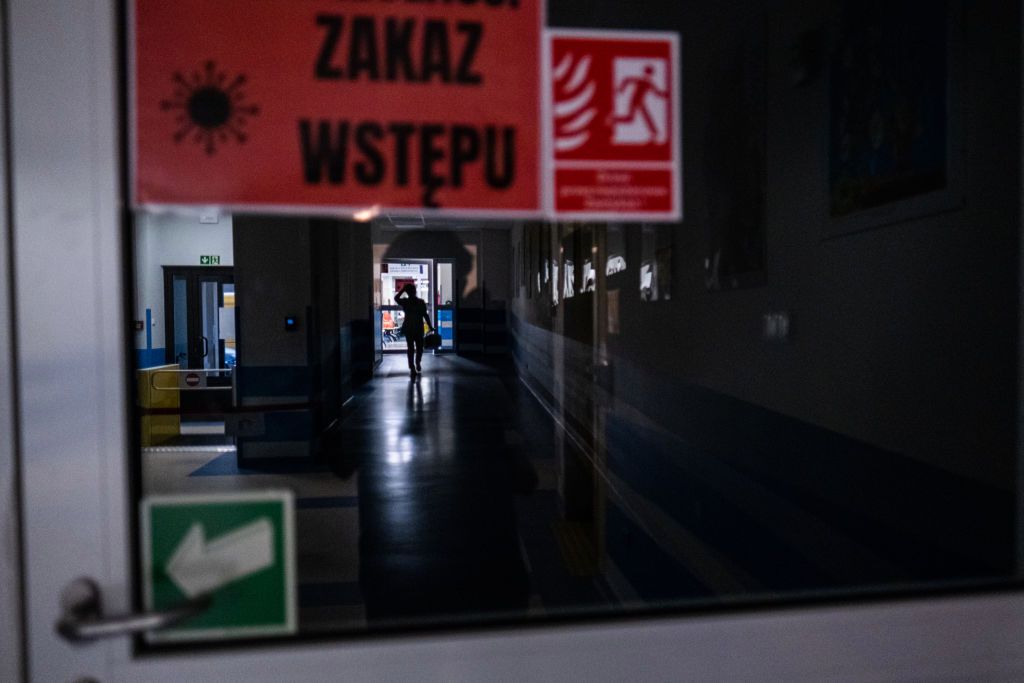 Stan epidemii w związku z pandemią koronawirusa obowiązywał w Polsce od 20 marca 2020 r.