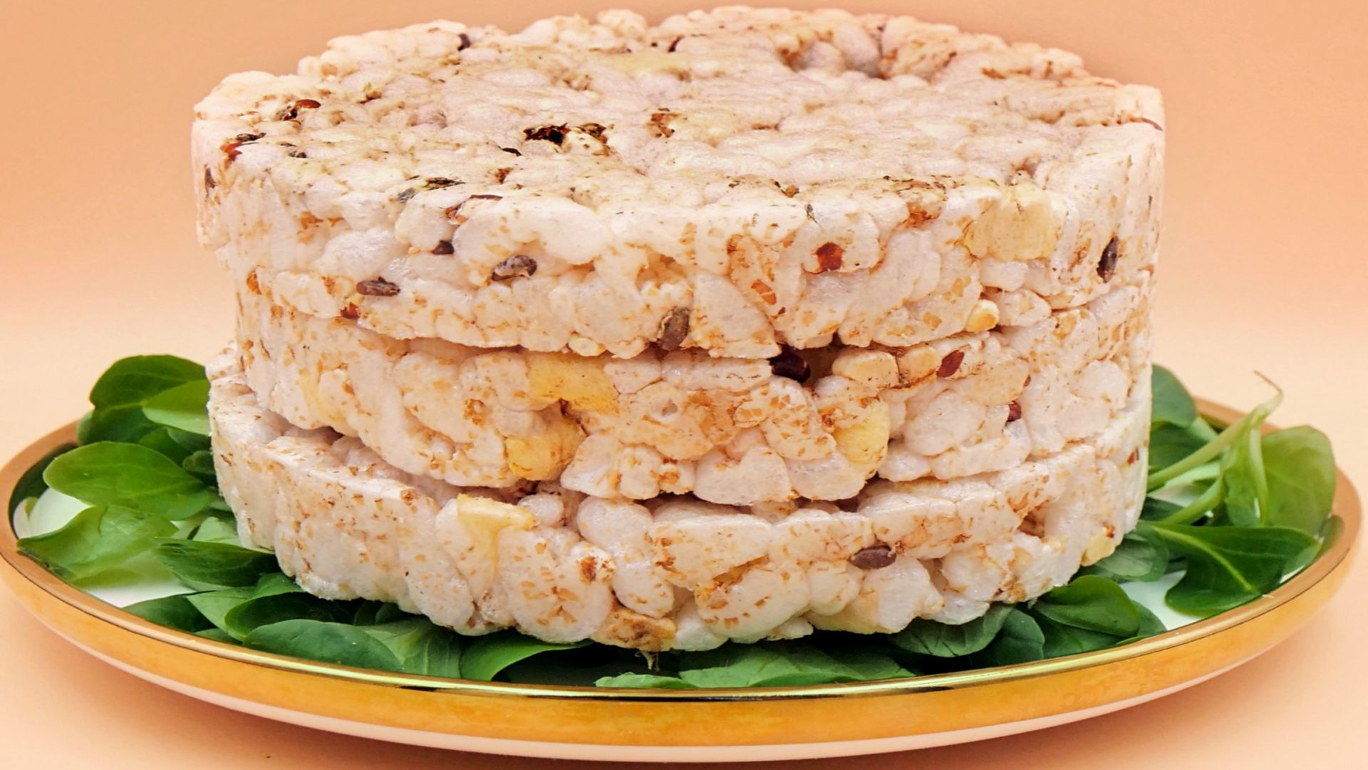 Wafle najczęściej powstają z oczyszczonego ryżu białego, który ma wysoki indeks glikemiczny.