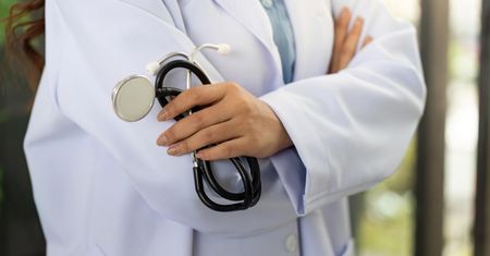 Samorząd lekarski apeluje o zmianę przepisów. "Determinuje bezpieczeństwo pacjentów"