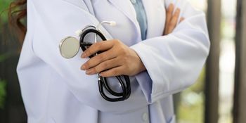 Samorząd lekarski apeluje o zmianę przepisów. "Determinuje bezpieczeństwo pacjentów"
