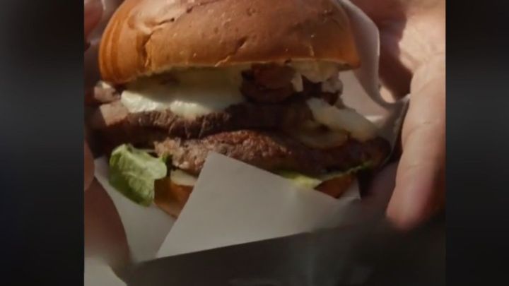 Jak długo trawi się Burger Drwala? Będziecie zaskoczeni