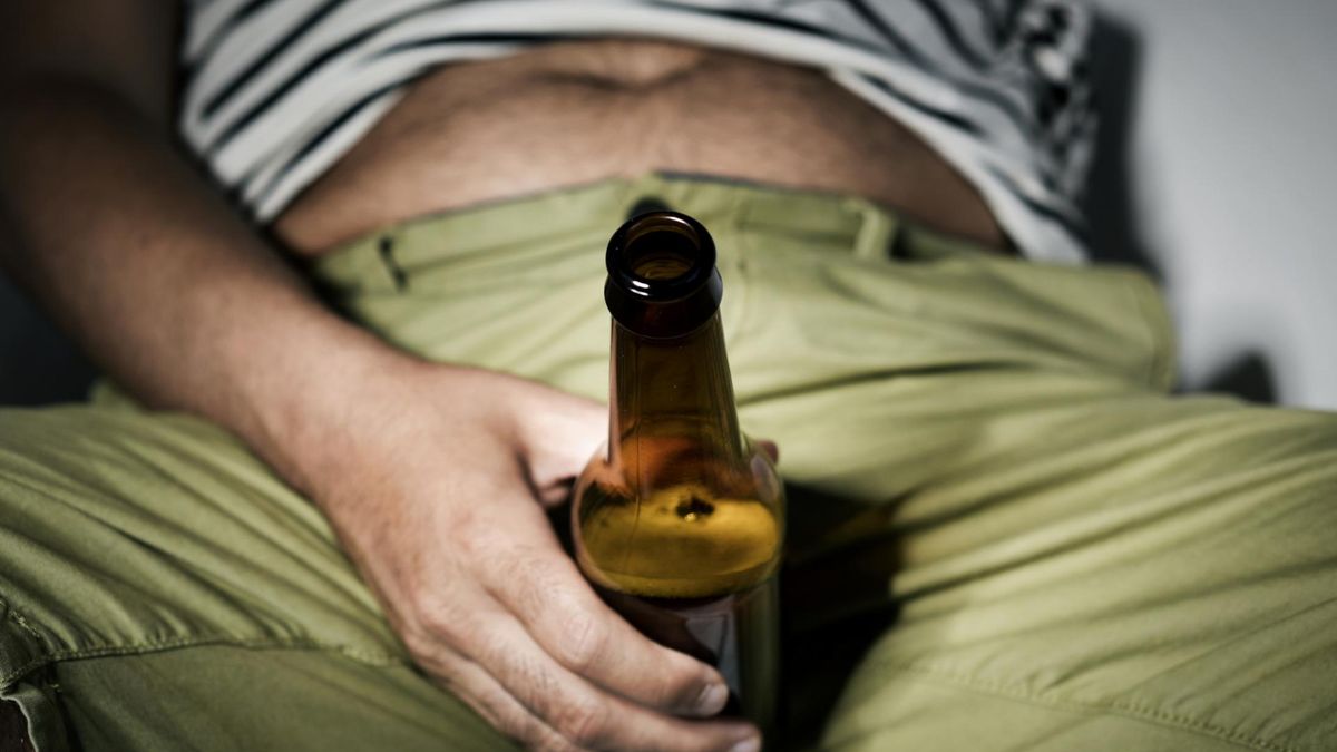 Osoby otyłe sięgające po alkohol są zagrożone chorobą nowotworową