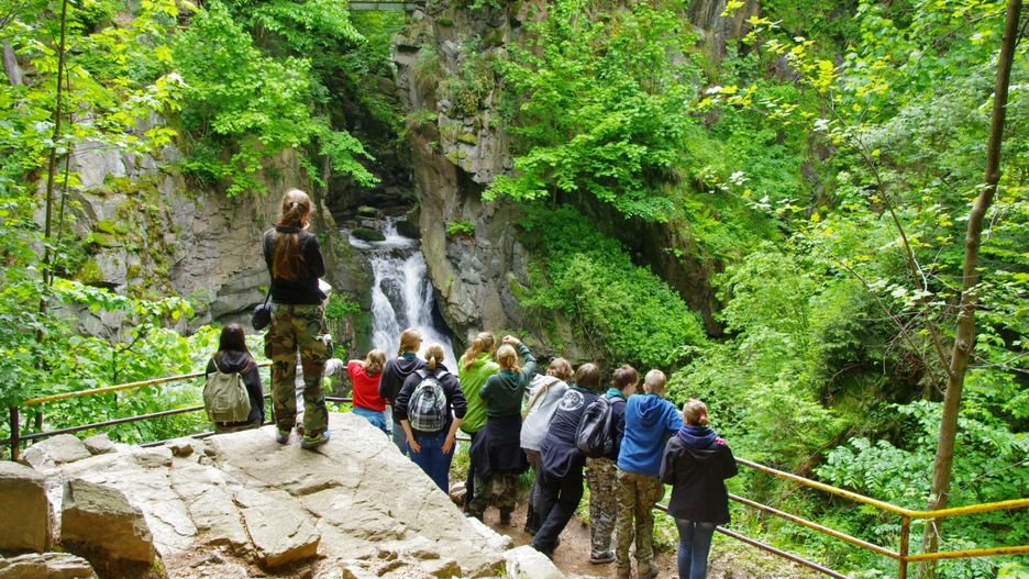 Chcieli zabawić się na szkolnej wycieczce. 14-latka trafiła do szpitala
