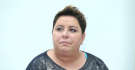 Dosłownie "odcina ją z życia". Dorota Wellman opowiada o latach zmagań z chorobą odziedziczoną po ojcu