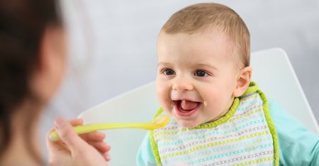 Kwasy omega-3 i Witamina D3 – jaki mają wpływ na zdrowie dziecka?