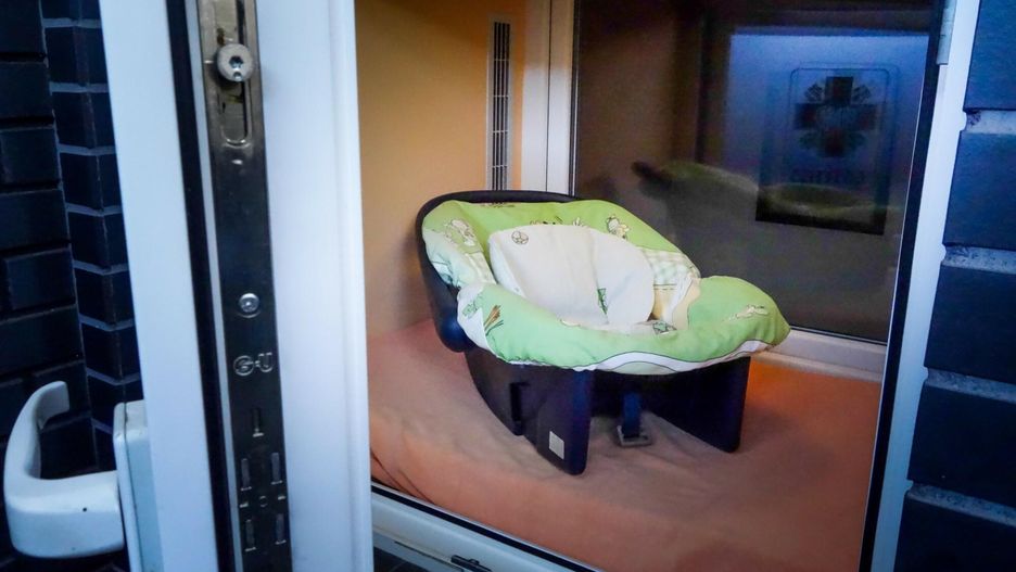 Okno życia sióstr urszulanek w Łodzi