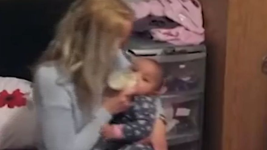 Ma ośmioro dzieci. Żyje z zasiłku