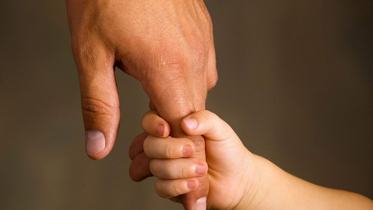 Adopcja dziecka to bardzo dobre rozwiązanie dla par, które nie mogą posiadać potomstwa w sposób naturalny.