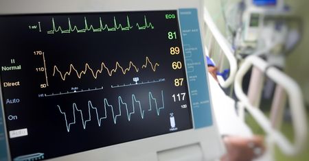Ciche znaki, które mogą zwiastować zastoinową niewydolność serca. Nie lekceważ ich