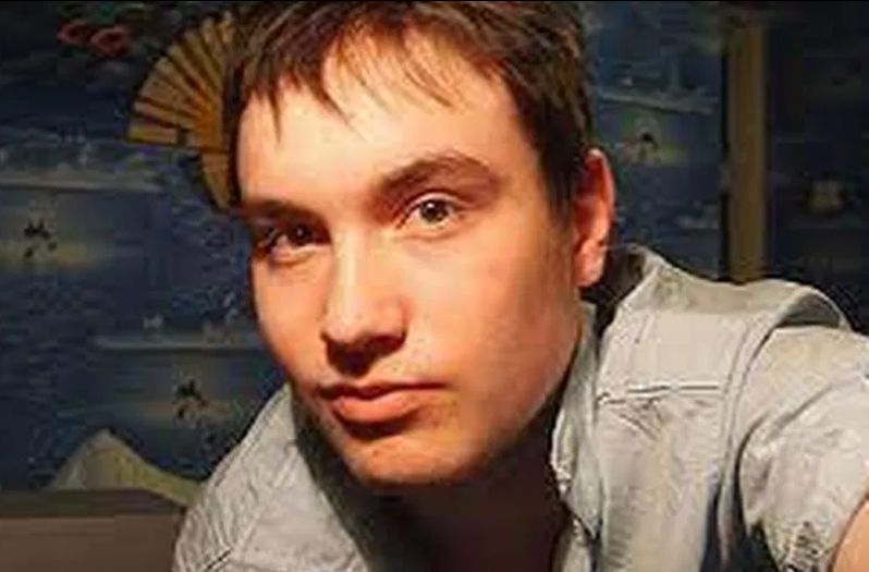 19-letni uczestnik &quot;The X Factor&quot; zmarł z powodu wykrytego zbyt późno nowotworu