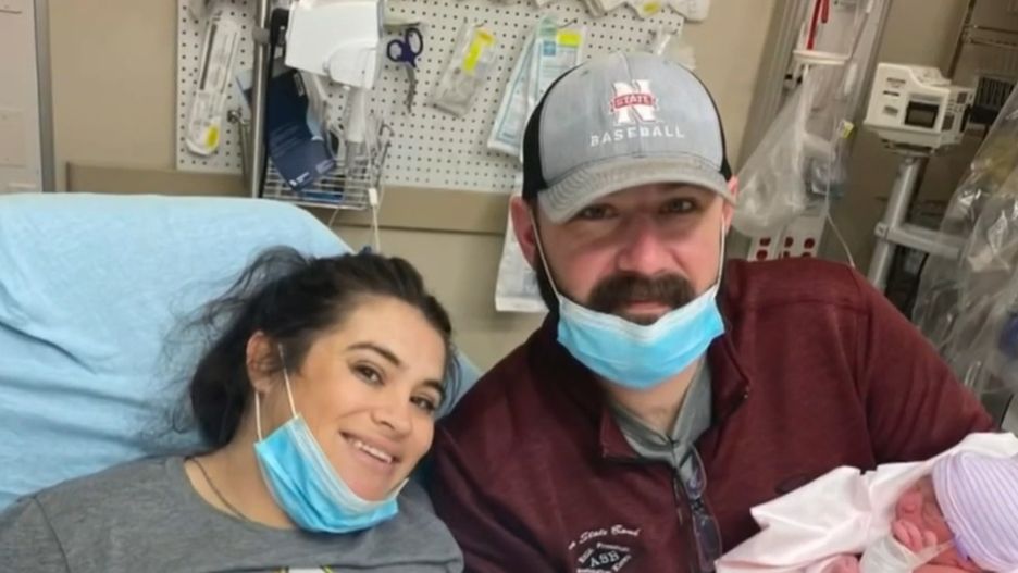 Nie wiedziała, że jest w ciąży aż do porodu. Dziecko nazywa "nieoczekiwanym błogosławieństwem"