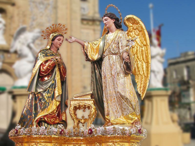 Gabriel to imię jednego z archaniołów 