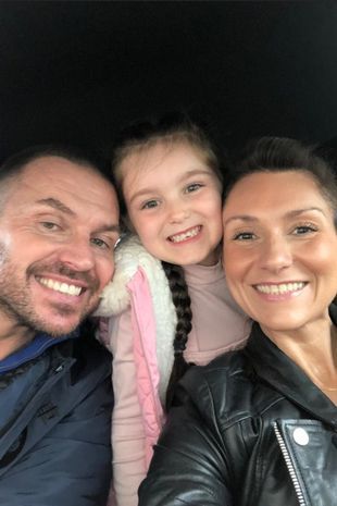 Natalie z mężem i córką