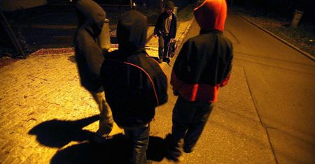 10-latek cały we krwi. Adwokat: Dorośli stwierdzili, że sobie zasłużył
