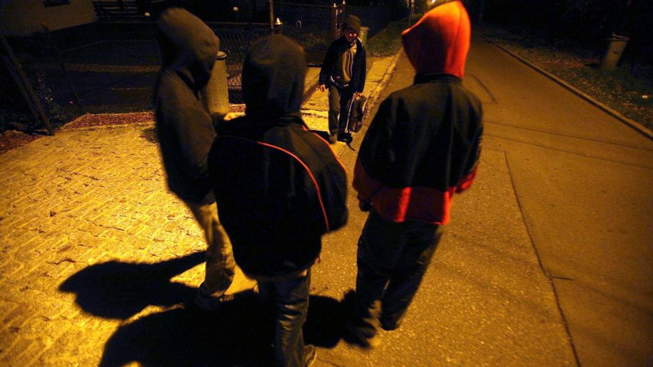 Adw. Mikołaj Kołecki twierdzi, że przybywa spraw związanych z przemocą rówieśniczą wśród nieletnich