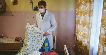 Dzieci wyglądają jak z obozów koncentracyjnych. Tak żyją w domach dziecka na Białorusi